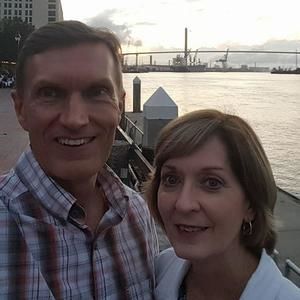 Meet your Posher, Debbie